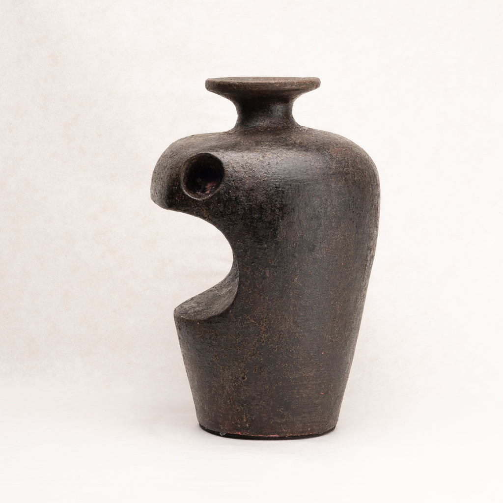 Terracotta vessel No 11