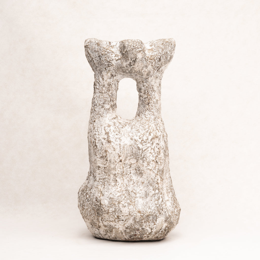 Terracotta vessel No 18