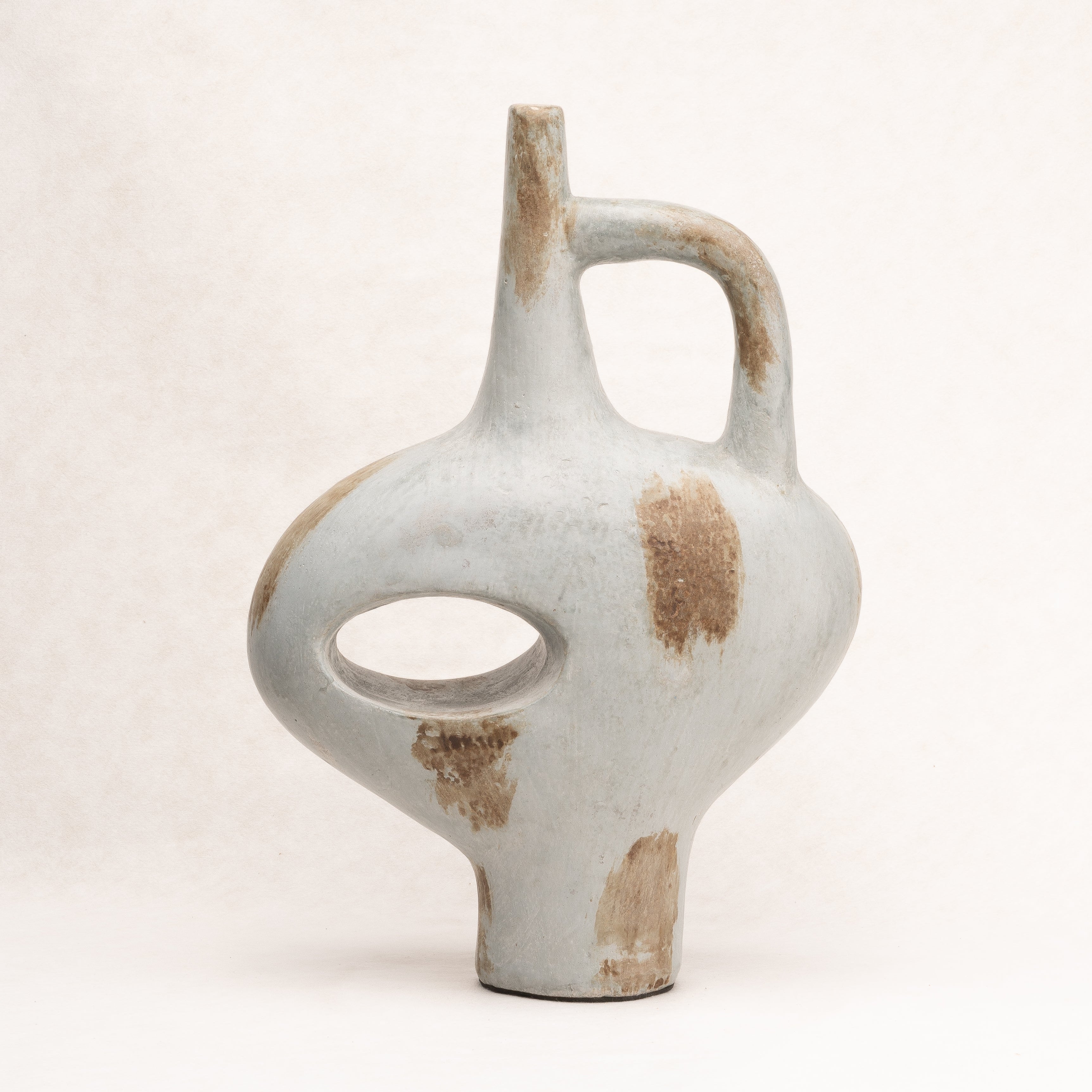 Terracotta vessel No 6