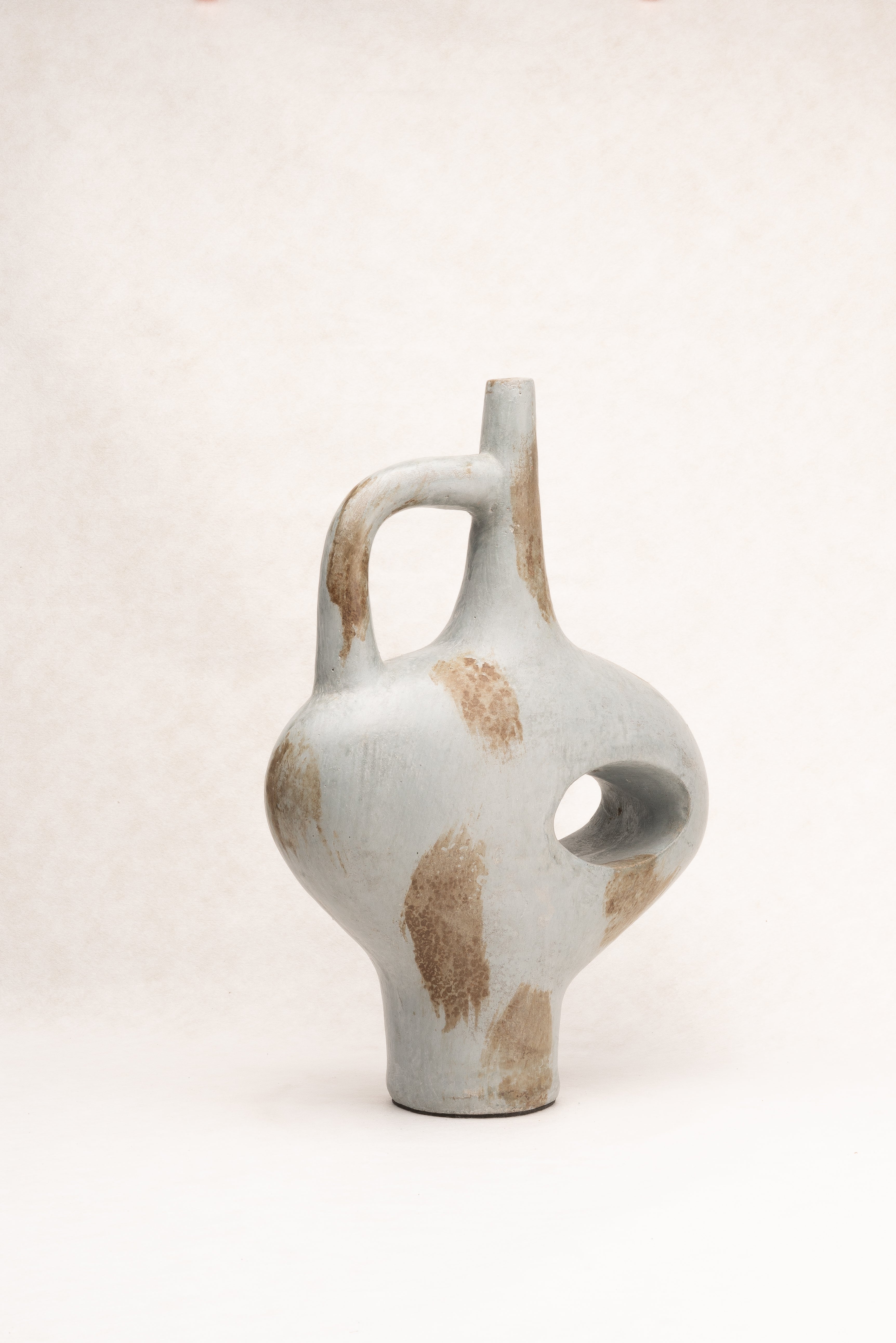 Terracotta vessel No 6