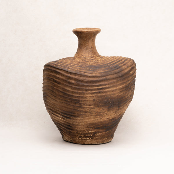 Terracotta vessel No 20