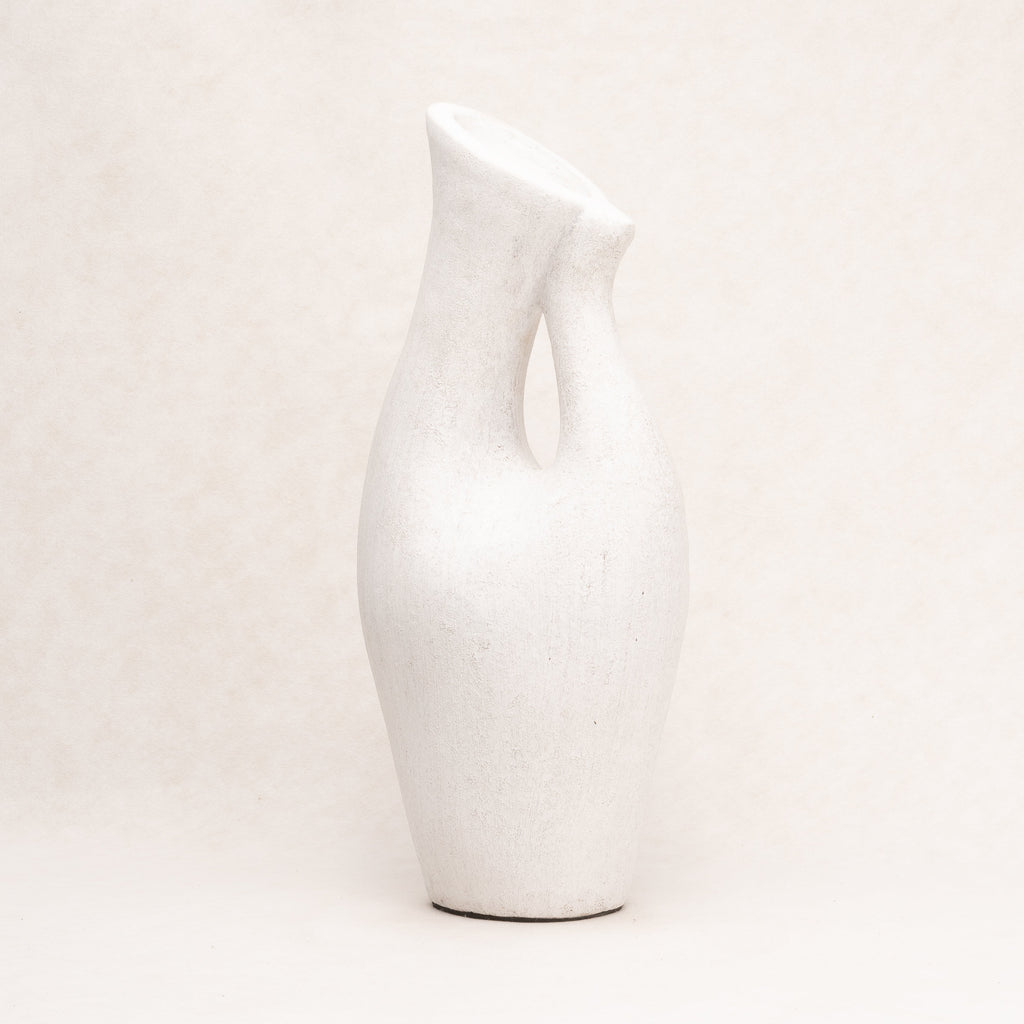 Terracotta vessel No 4