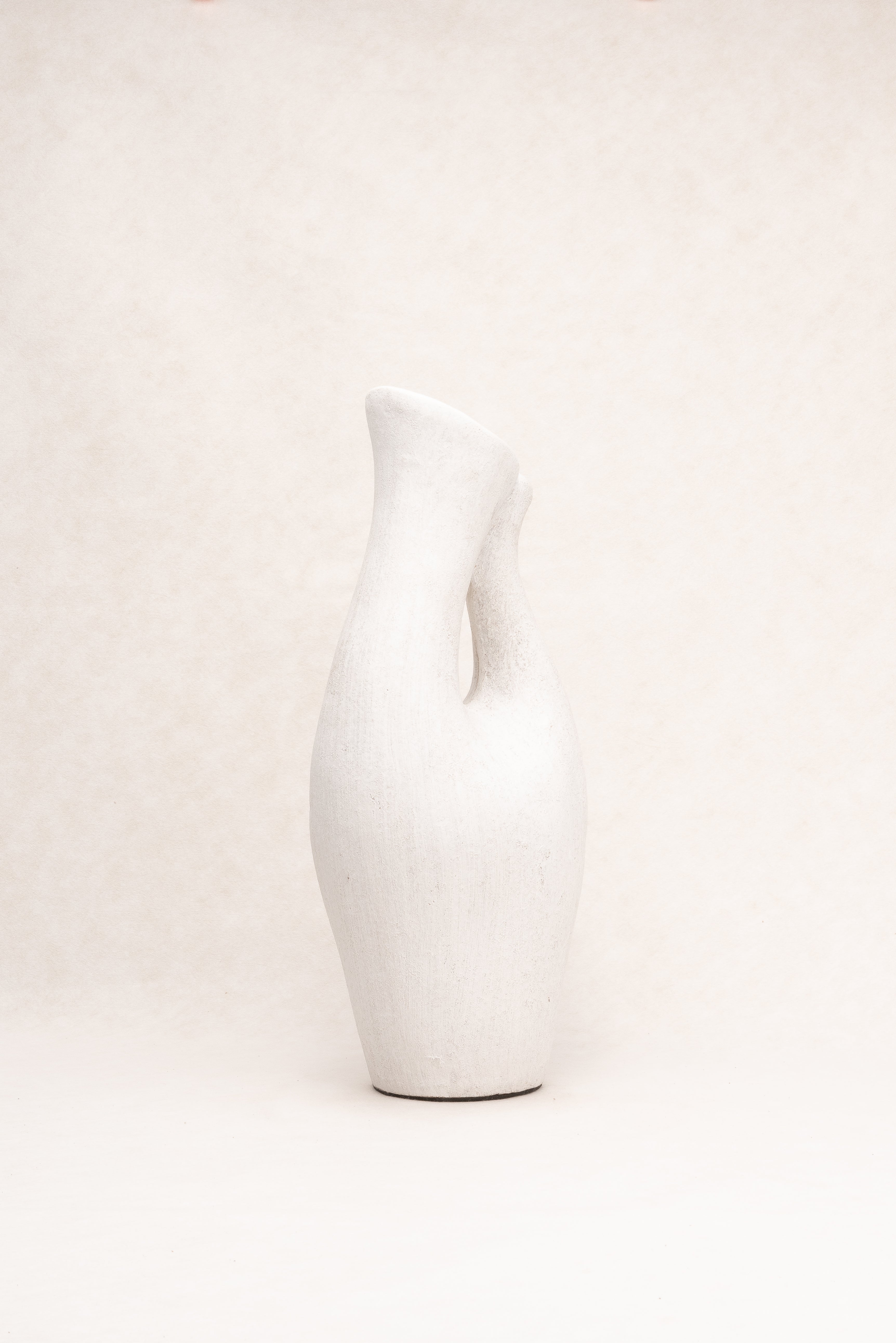 Terracotta vessel No 4