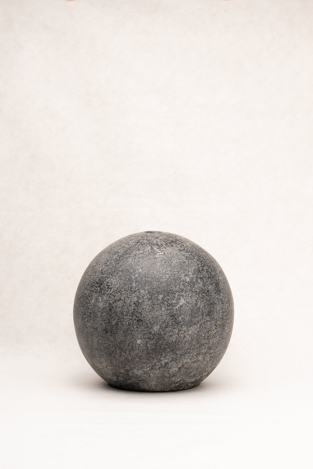 Terracotta vessel No 21