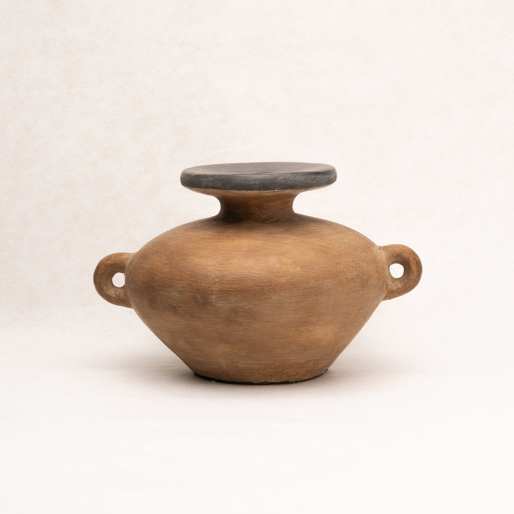 Terracotta vessel No 13
