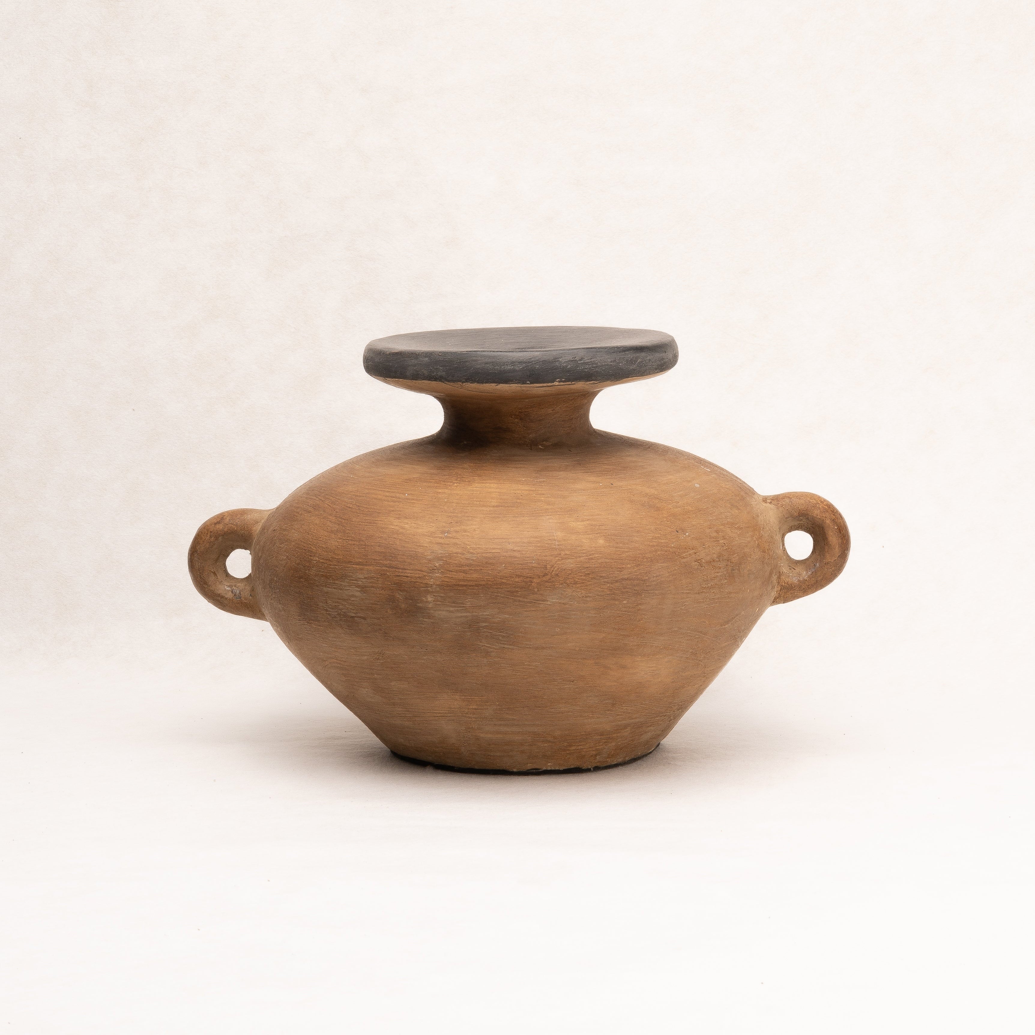 Terracotta vessel No 13