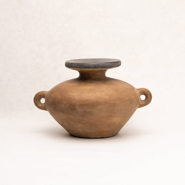 Terracotta vessel No 13