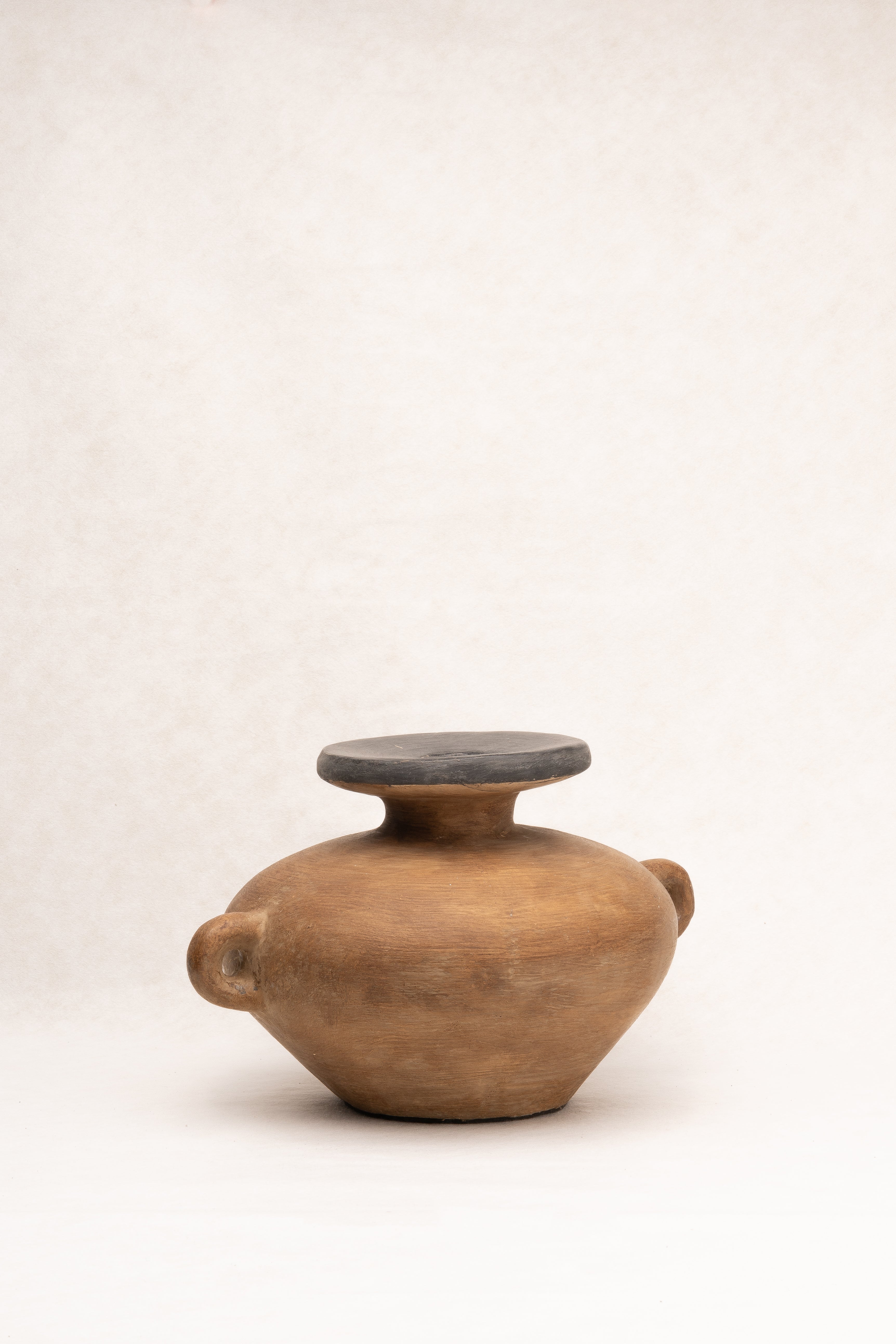 Terracotta vessel No 13