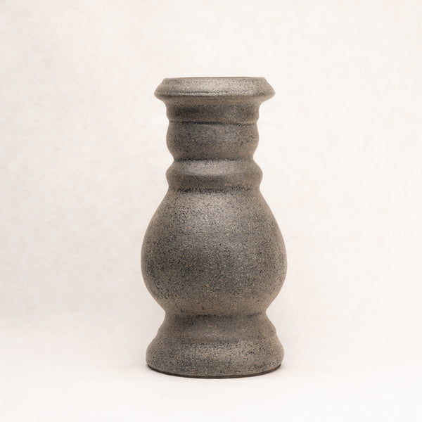 Terracotta vessel No 14