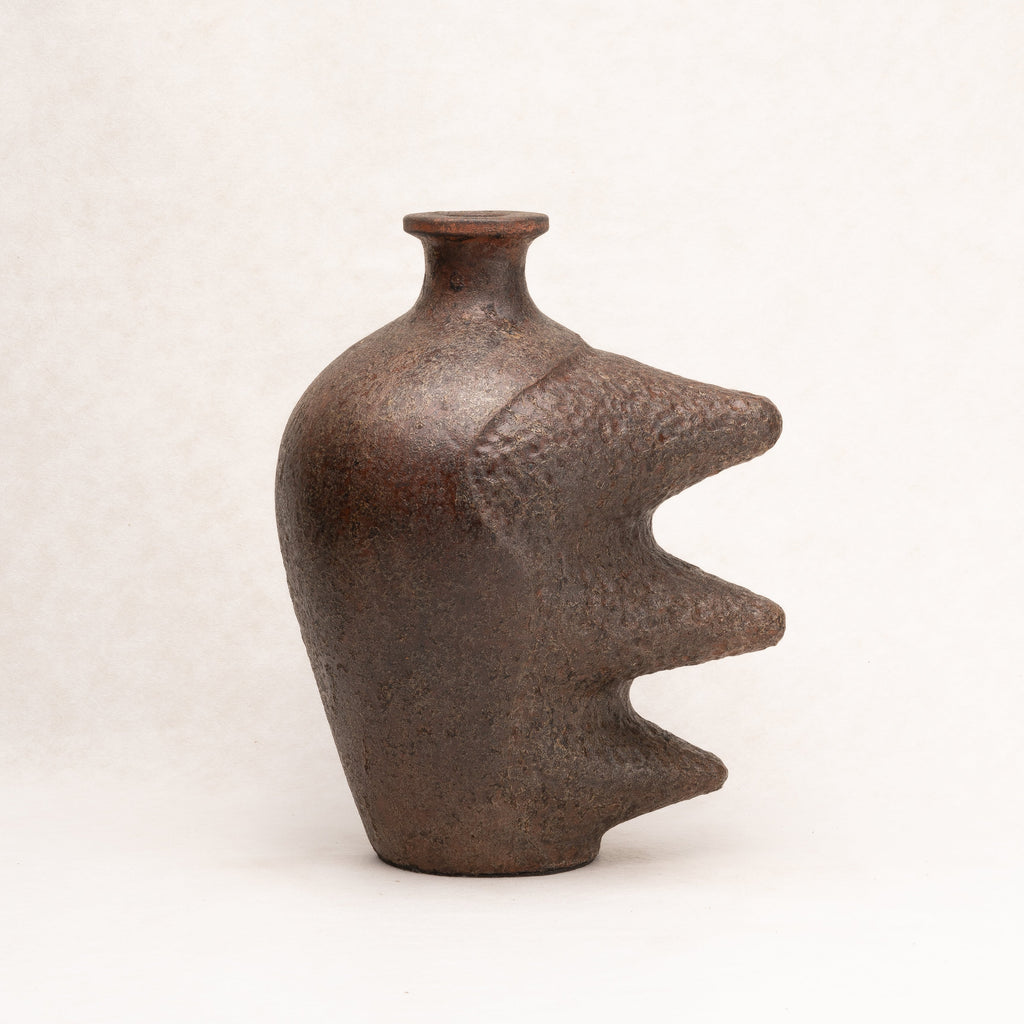 Terracotta vessel No 10