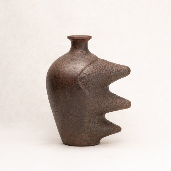 Terracotta vessel No 10