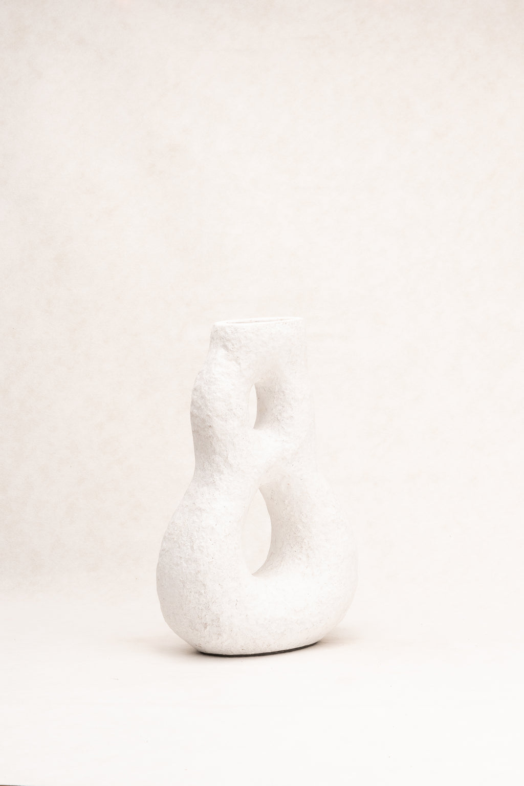 Terracotta vessel No 9