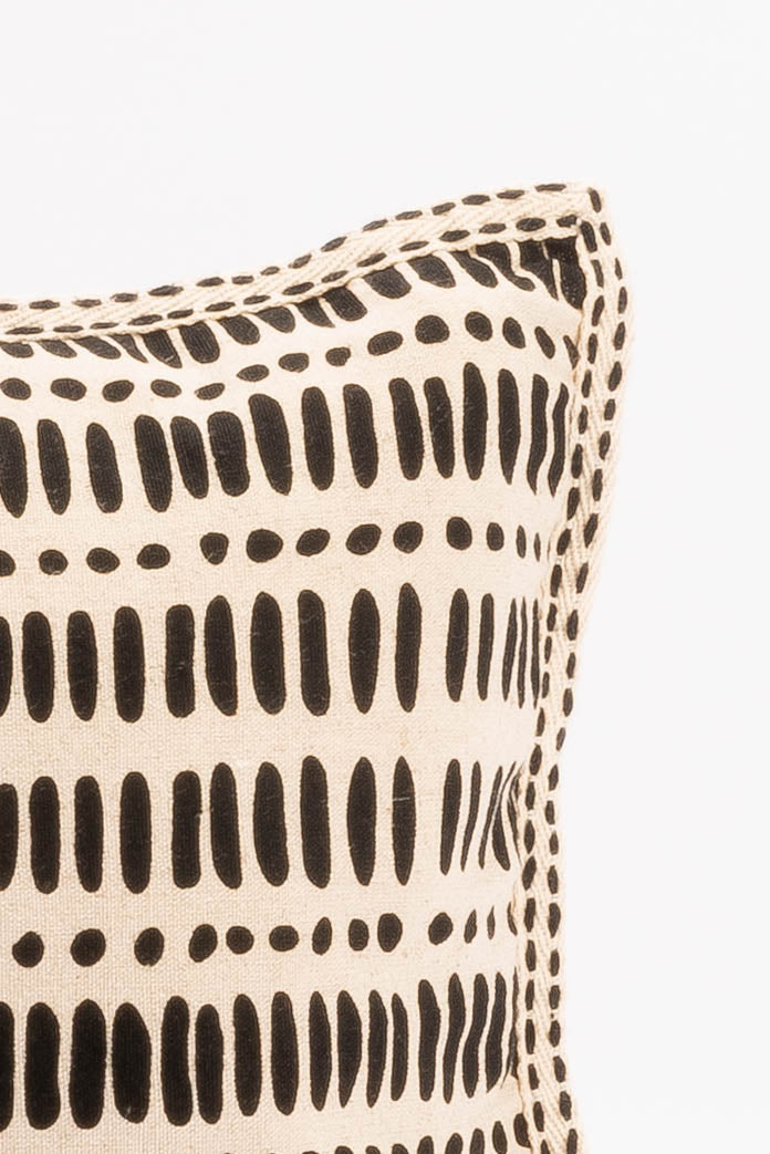 Midnight drops 30x50